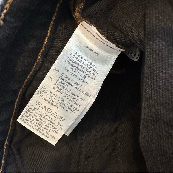 NWT Madewell The Perfect Vintage Mid-Length Cargo Jean Short Size 28 - Picture 6 of 10